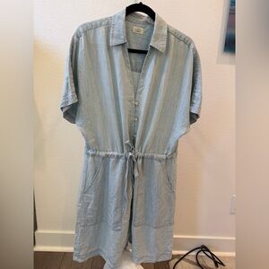 NWT Faherty tried & true chambray dress size medium